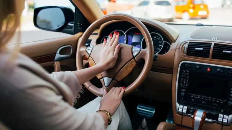 The Unchangeable Ledger: How Blockchain is Rebuilding Trust in Used Car Sales